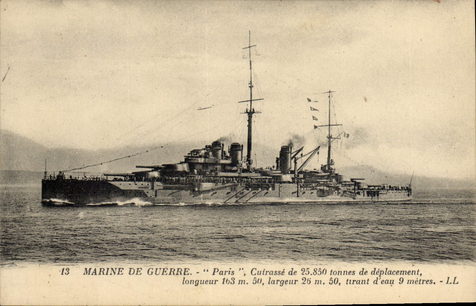CPA Bateau de Guerre Paris Cuirasse