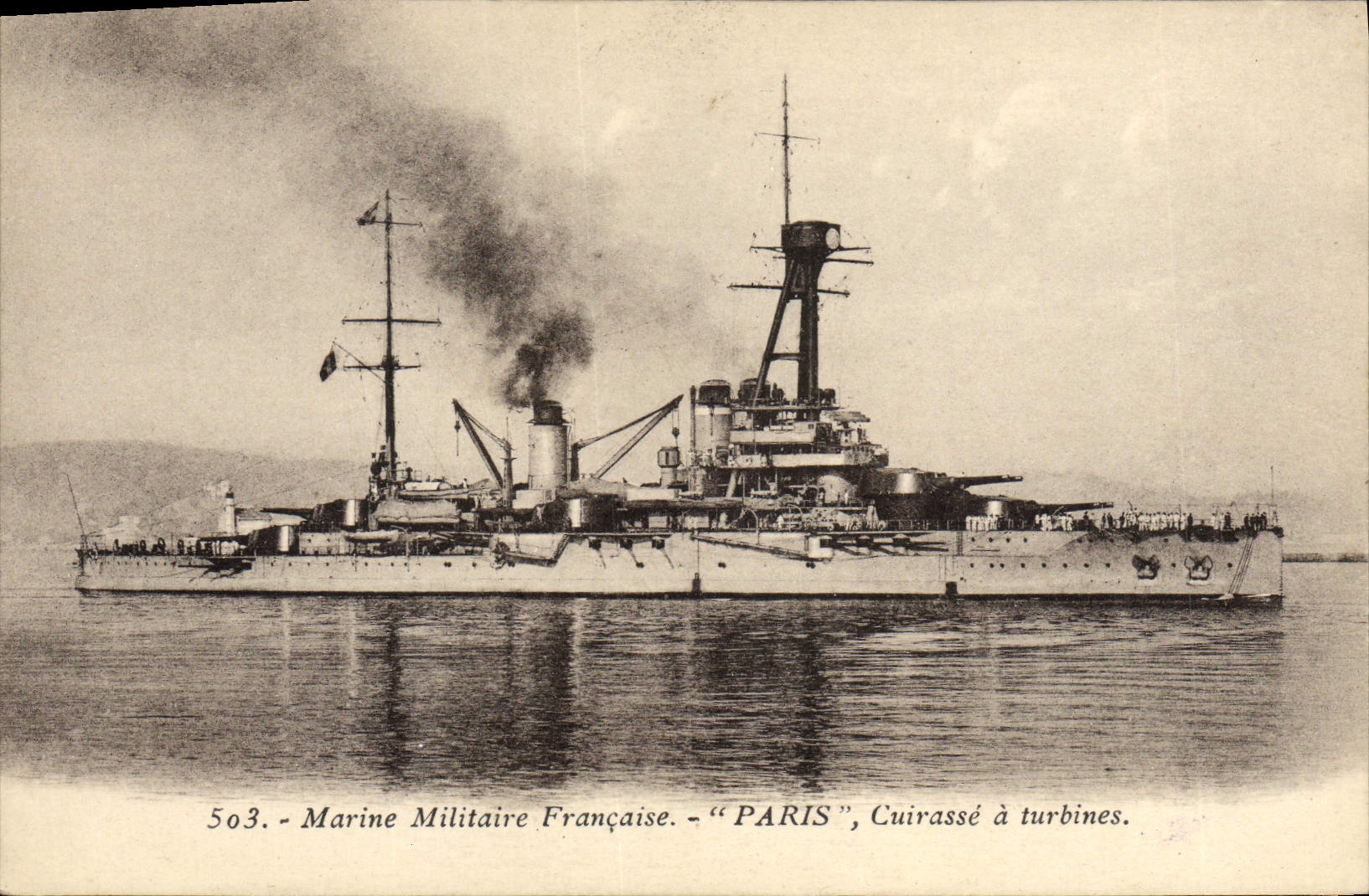 CPA Bateau de Guerre Paris Cuirasse a turbines