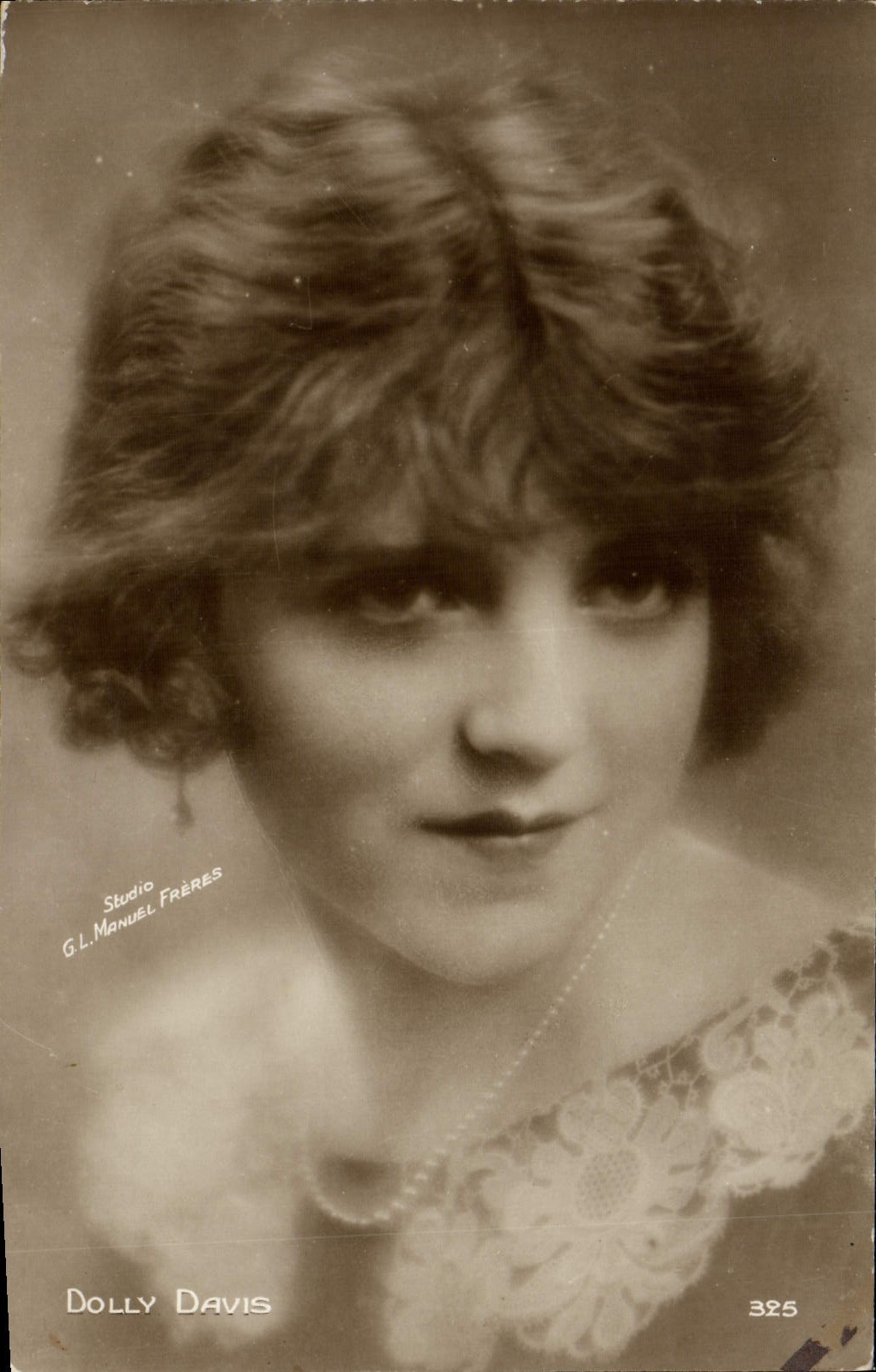 CPM Cinema Dolly Davis 
