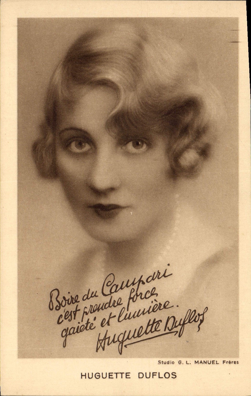 CPM Cinema Huguette Duflos 