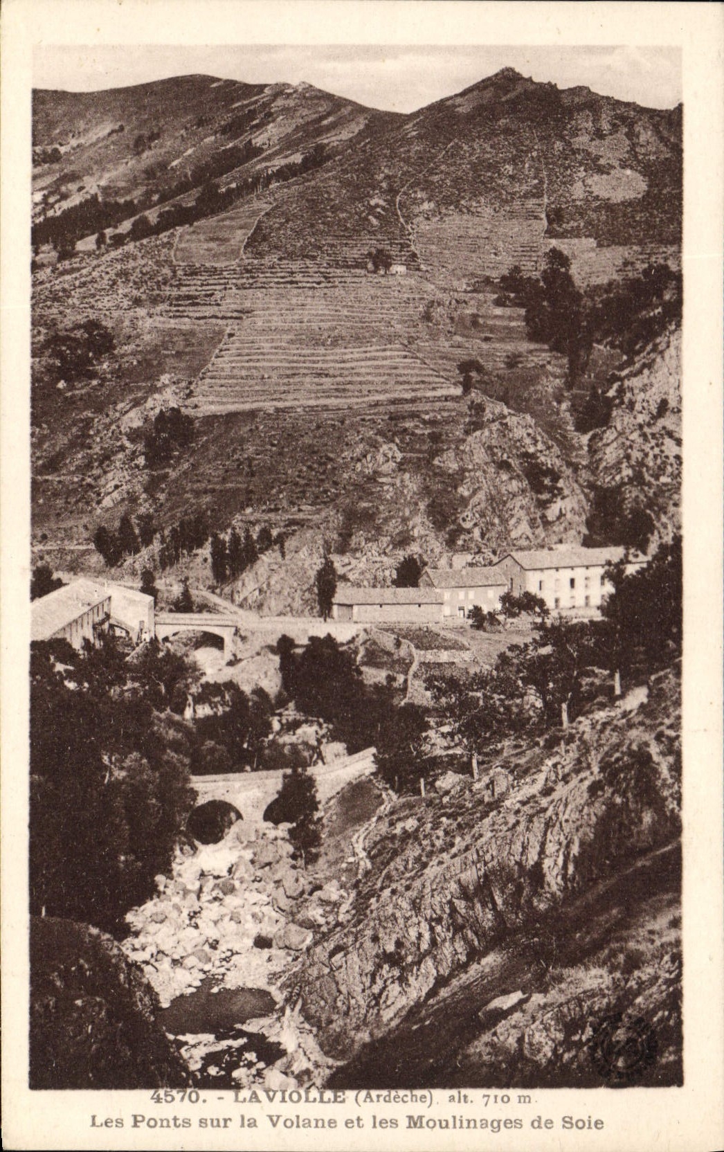 CPA Laviolle Ardeche Les ponts sur la volane et les Moulinages de soie 