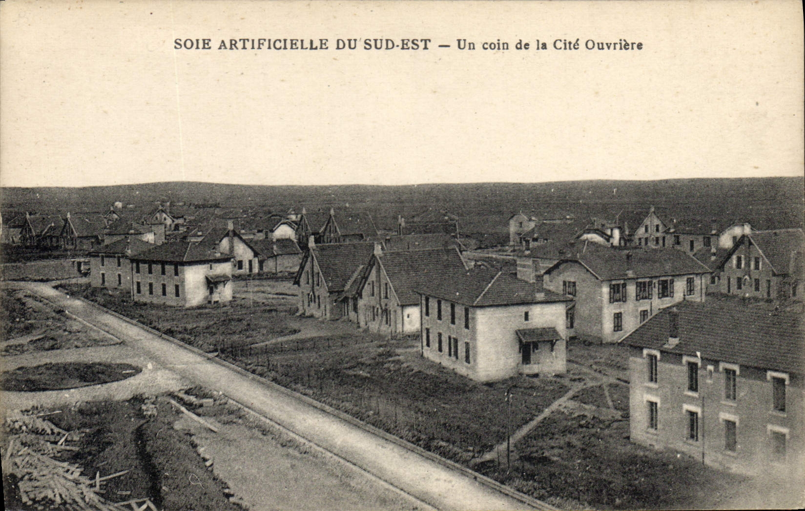 Postal Seda artificial del Sureste una esquina del barrio obrero