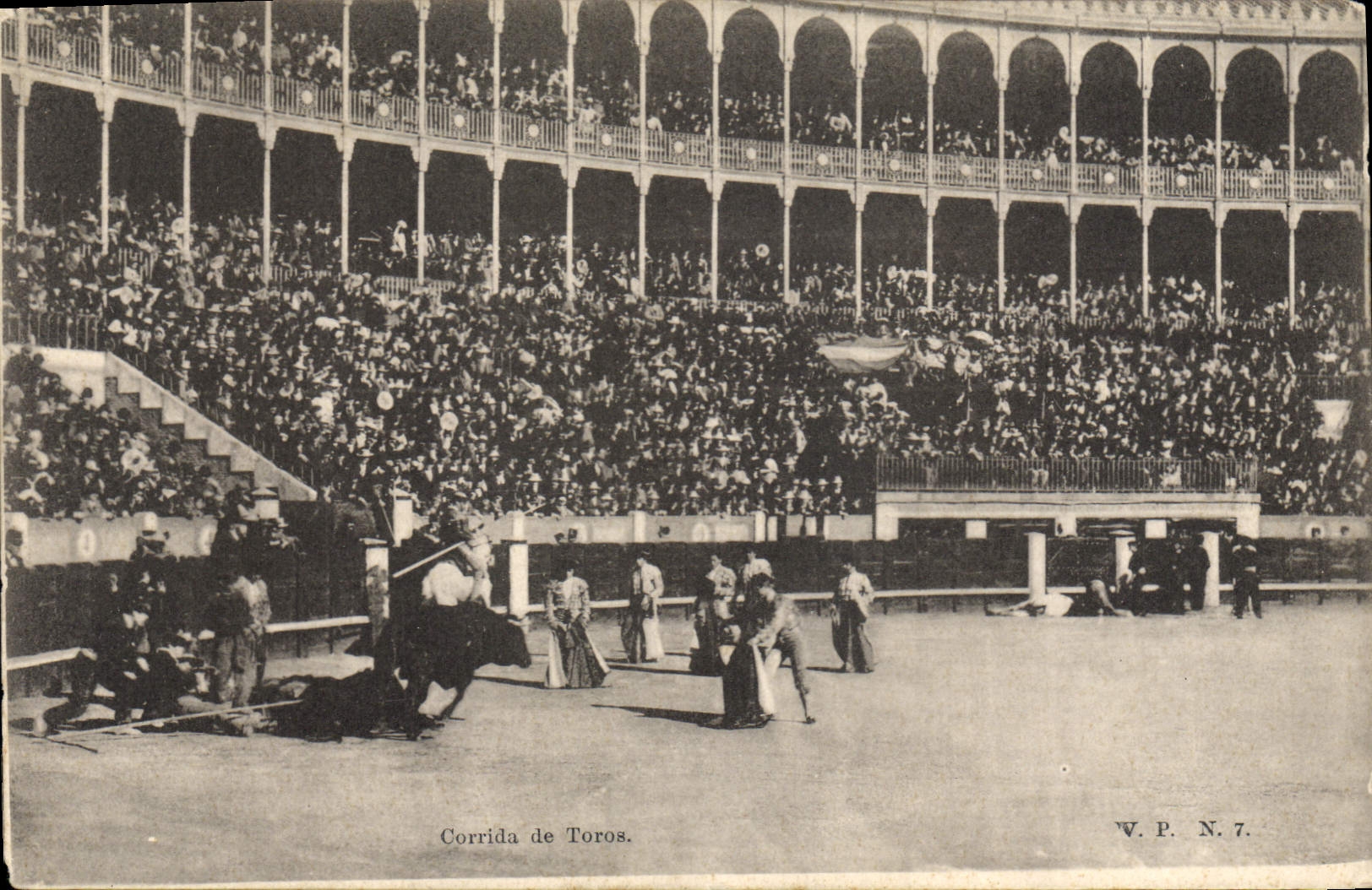CPA Corrida Course de taureaux 
