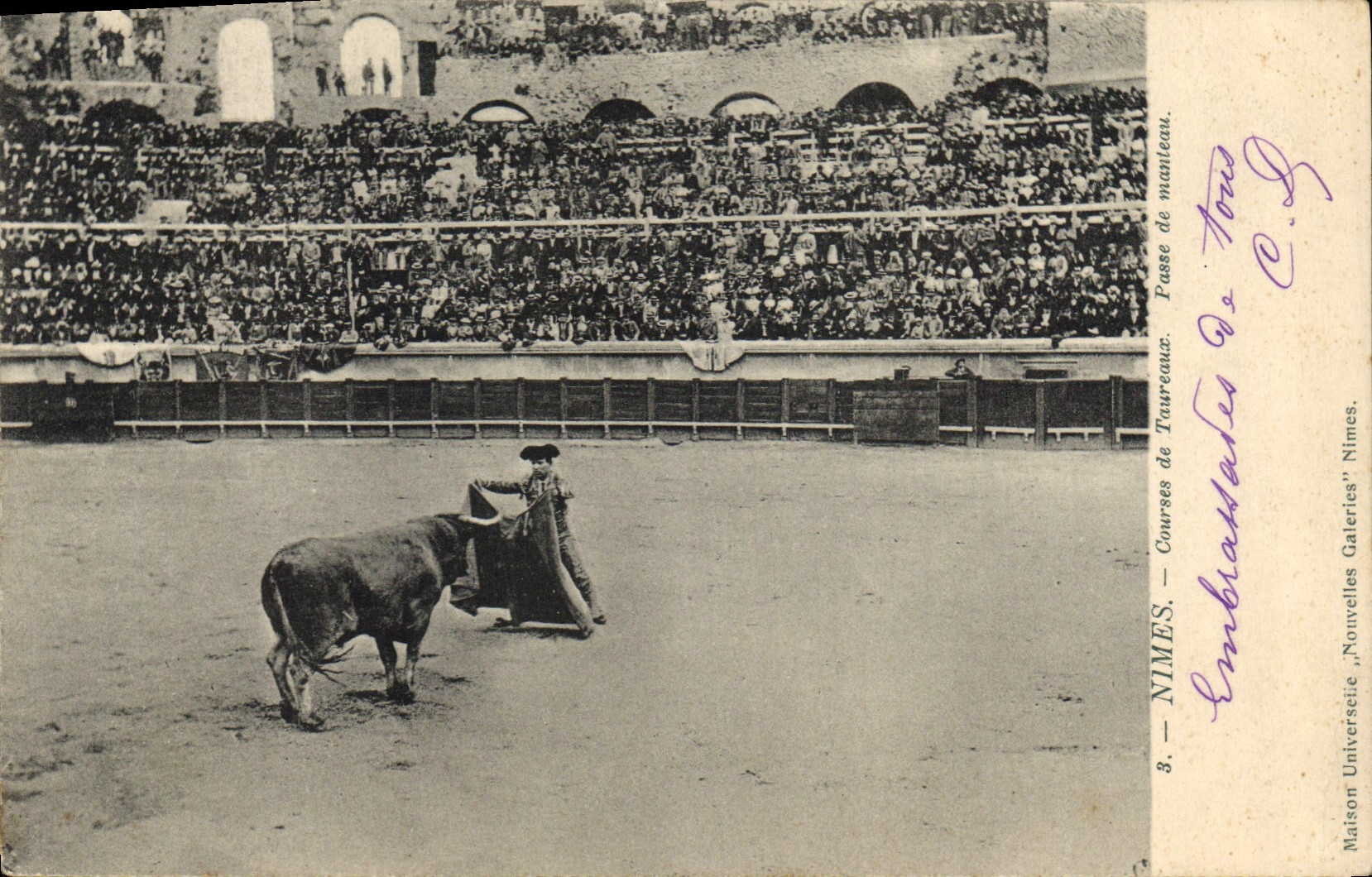 CPA Corrida Course de taureaux Nimes Passe de manteau