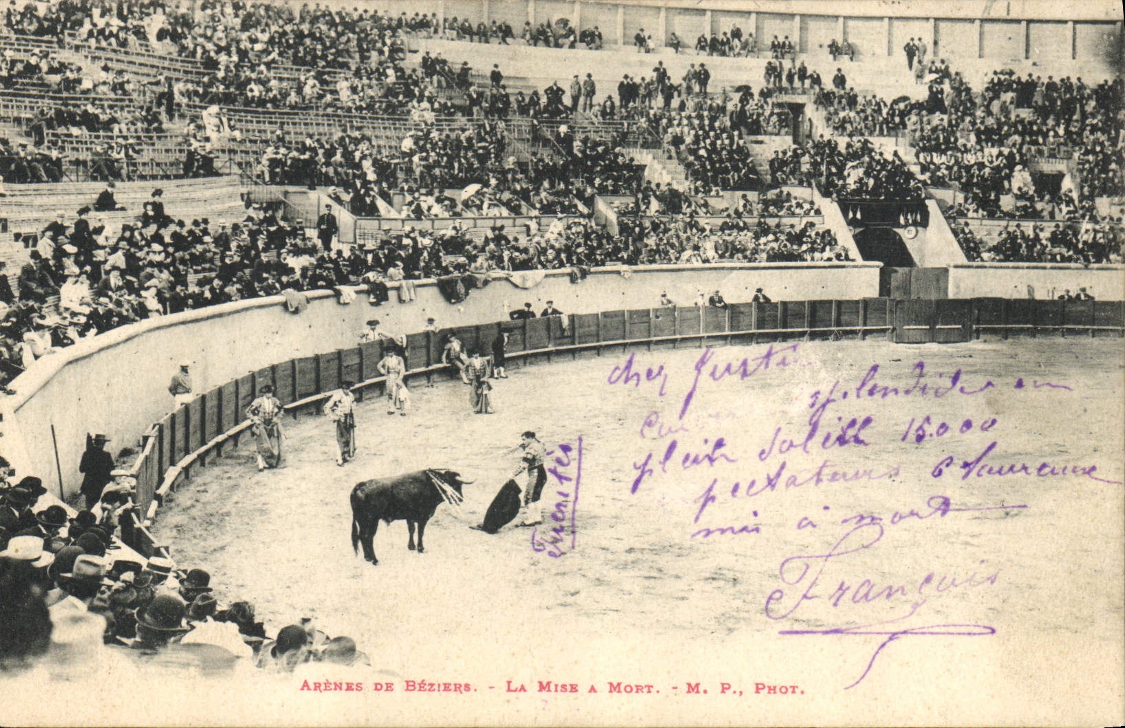 CPA Corrida Course de taureaux Arenes de Beziers La mise a mort