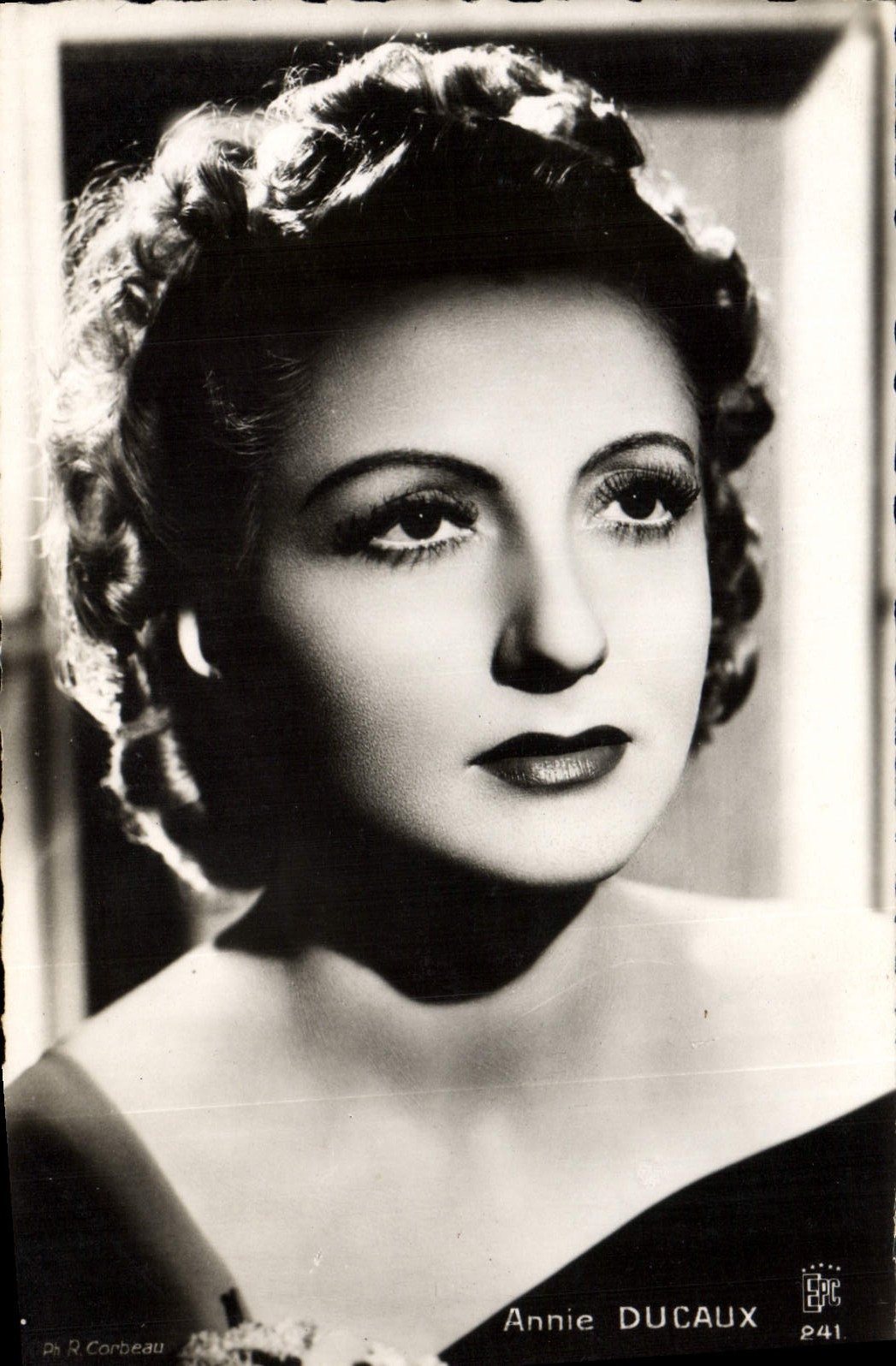 CPM Cinema Annie Ducaux 