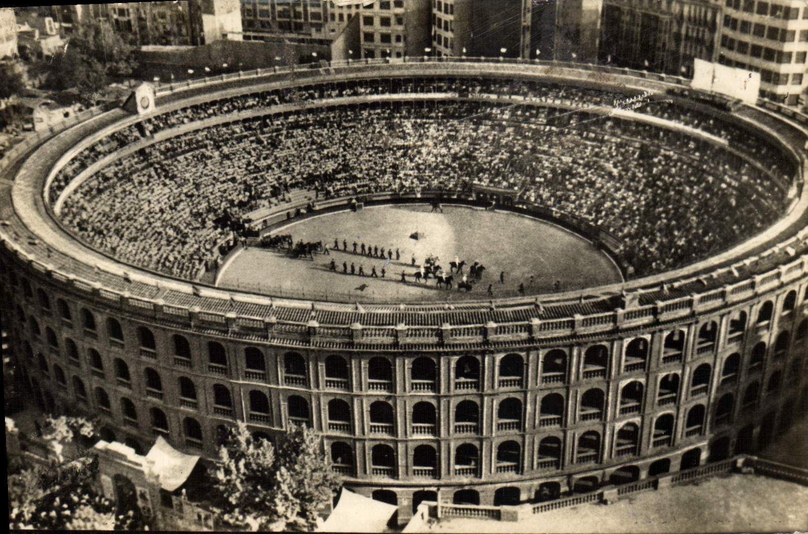 Postal Corrida Corrida de toros Valencia Lugar de toros el día de curso