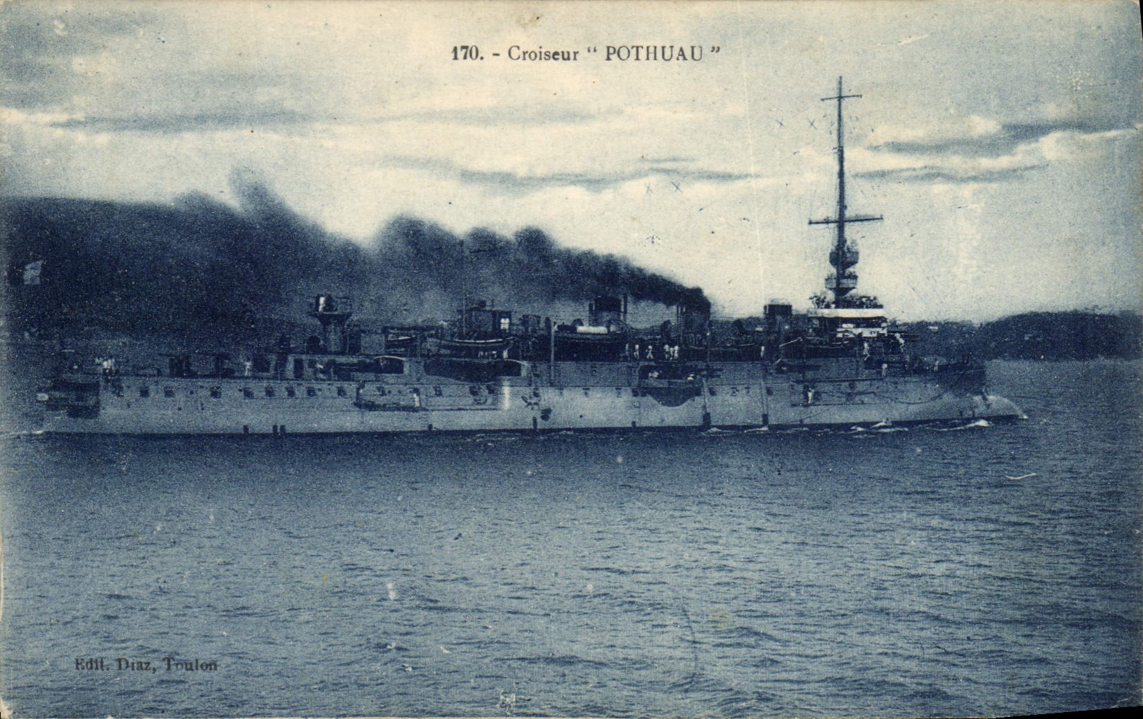 CPA Bateau de Guerre Croiseur Pothuau 