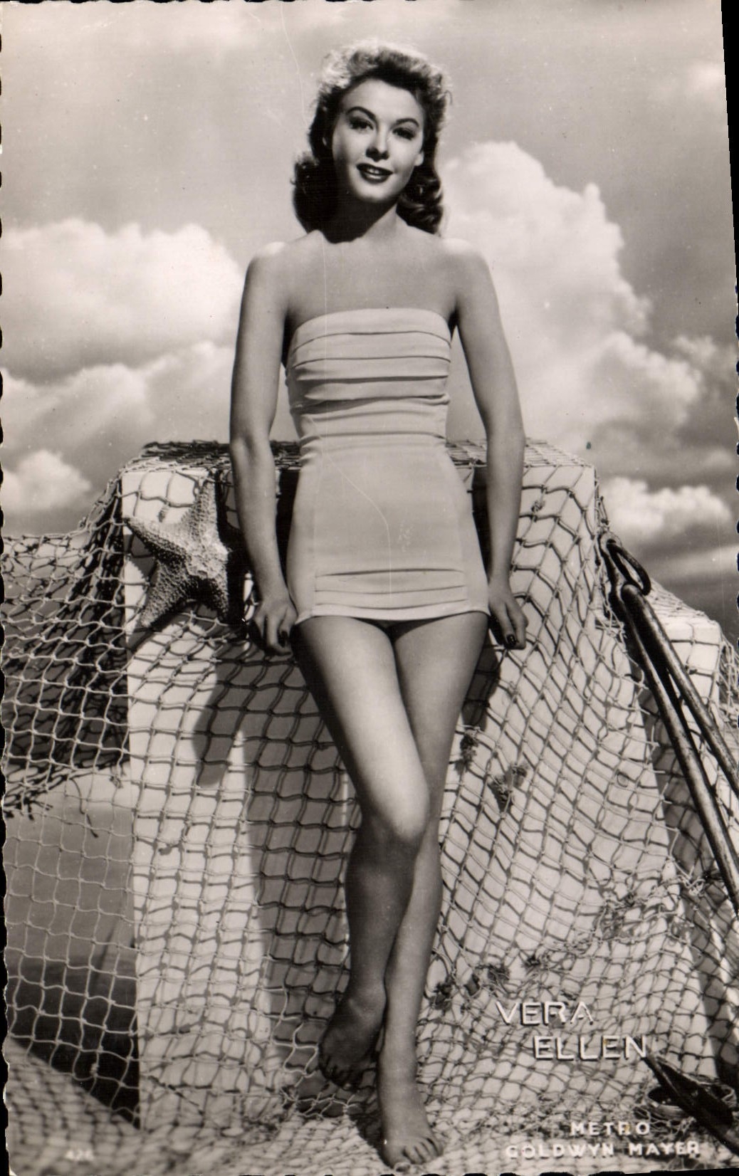 Postal Cine Vera Ellen