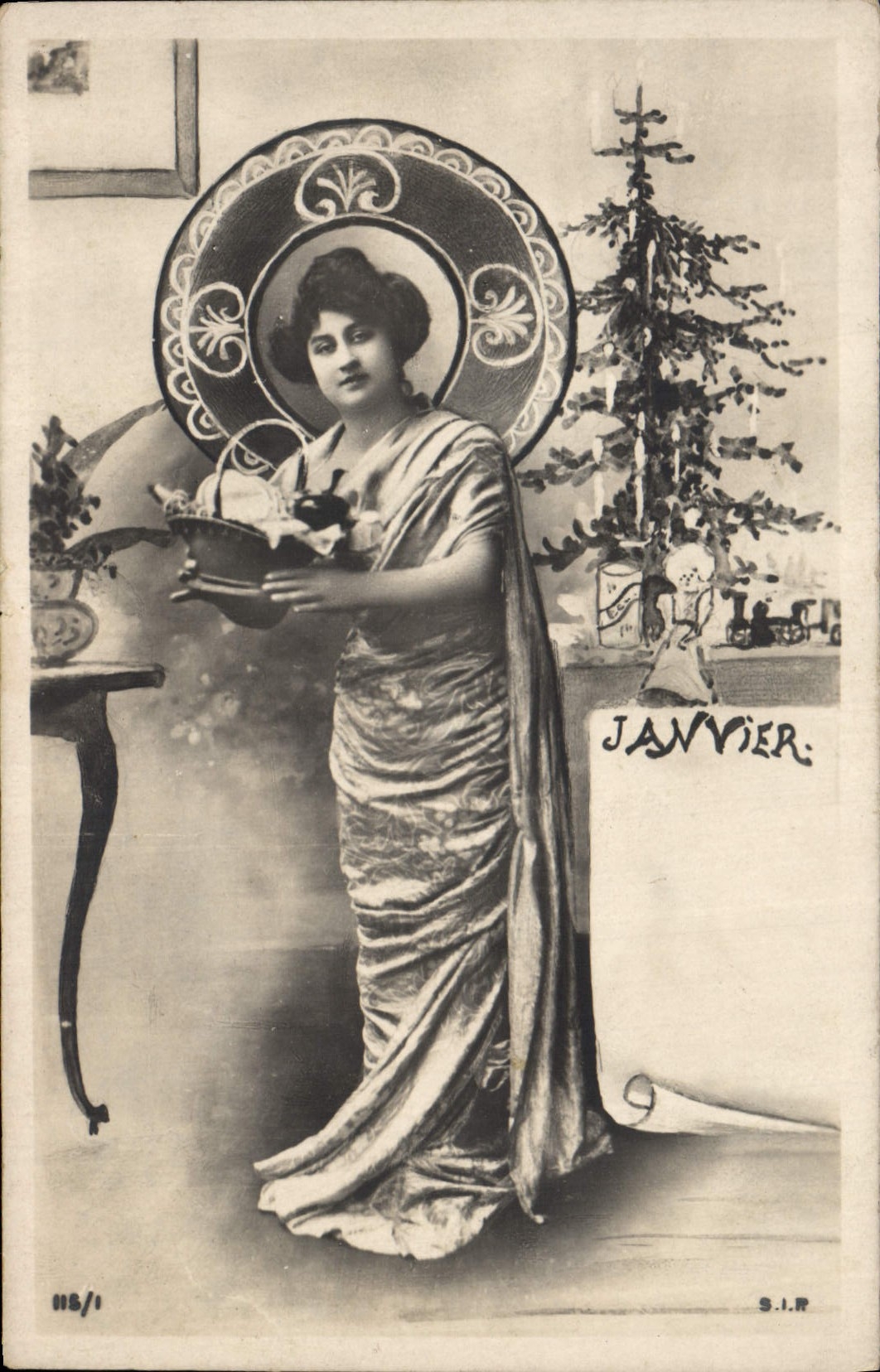 CPA Fantaisie Mois Janvier Femme 