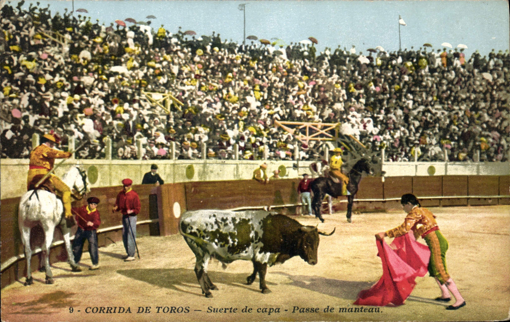 CPA Corrida Course de Taureaux Suerte de capa