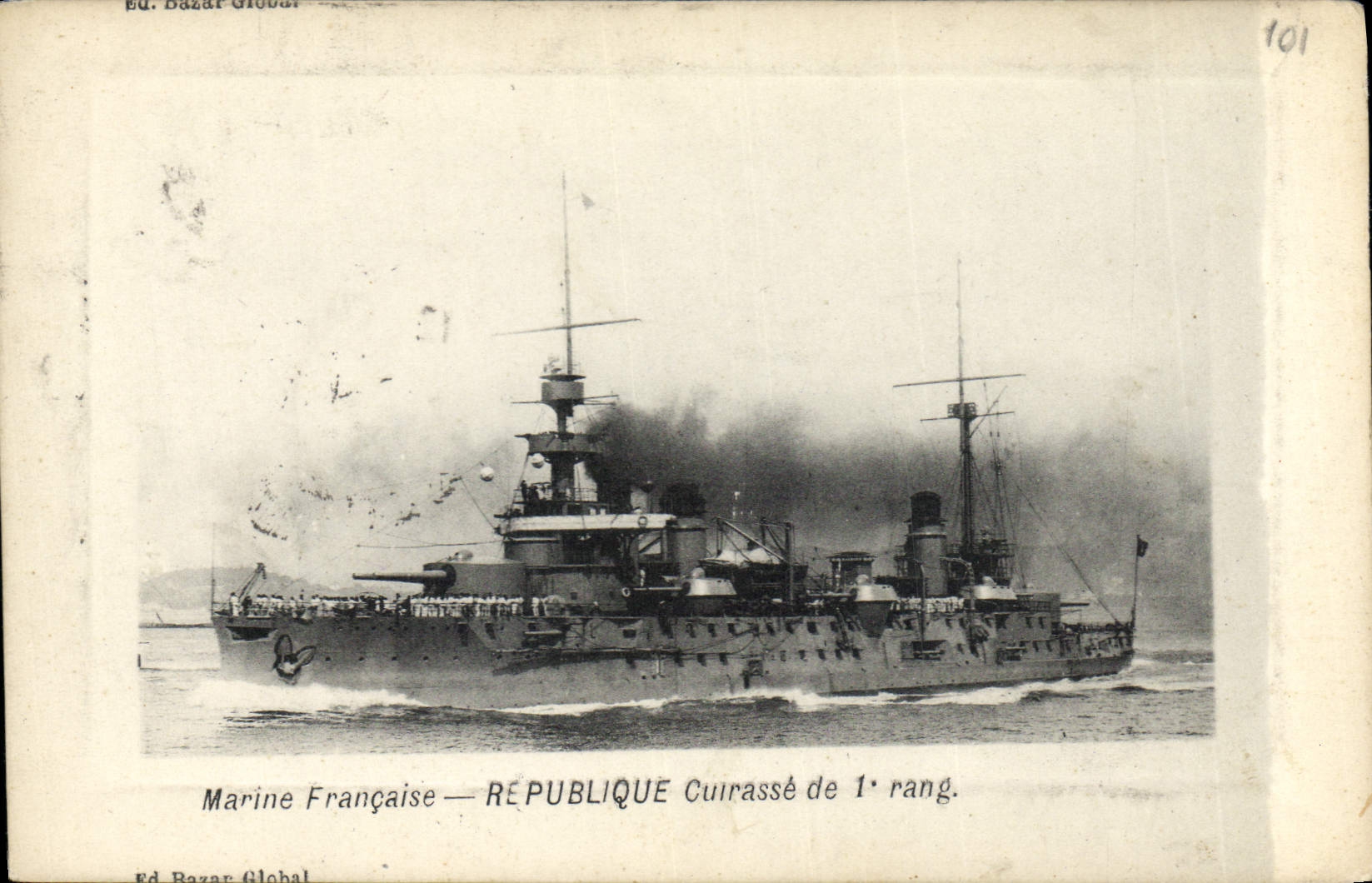 CPA Bateau de Guerre Republique Cuirasse de 1er rang 