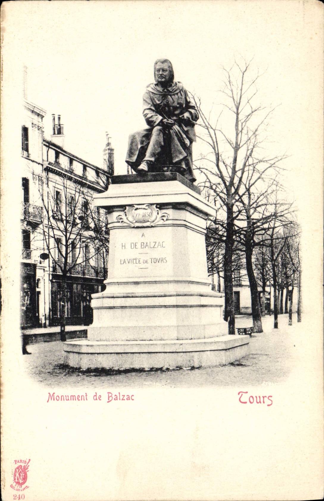 Vintage Postcard Turns Monument of Balzac