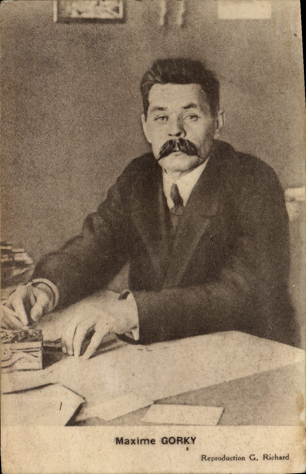 Vintage Postcard Maxime Gorky