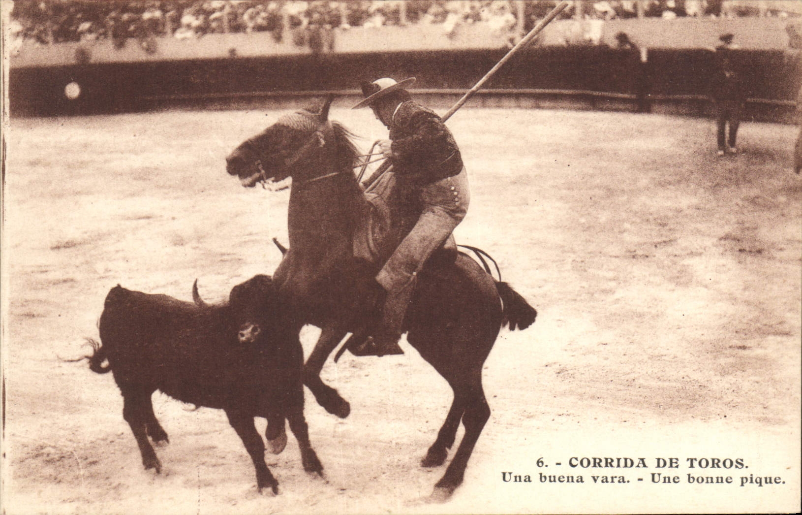 CPA Corrida Course de Taureaux Une buena vara