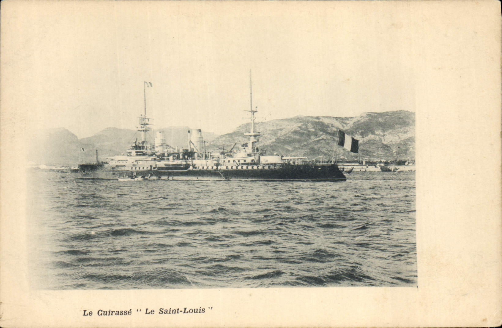 CPA Bateau de Guerre Le cuirasse Le Saint louis