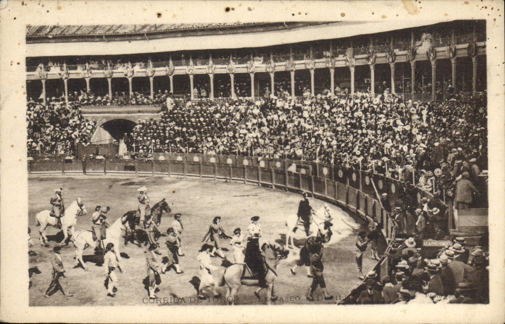 CPA Corrida Course de taureaux 