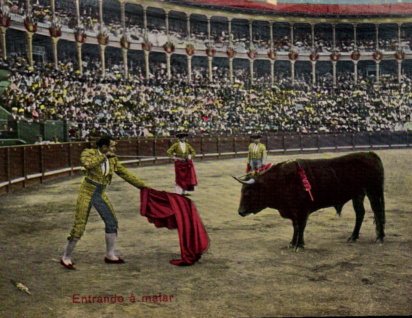 CPA Corrida Course de taureaux Entrando a matar