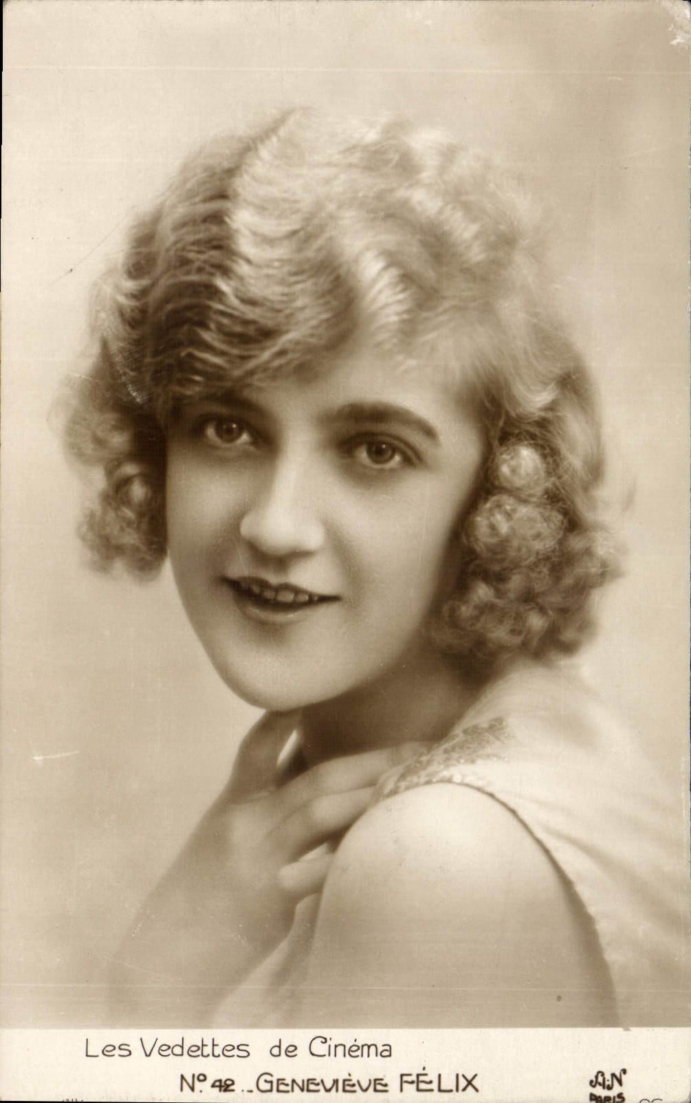 CPM Cinema Genevieve Felix 