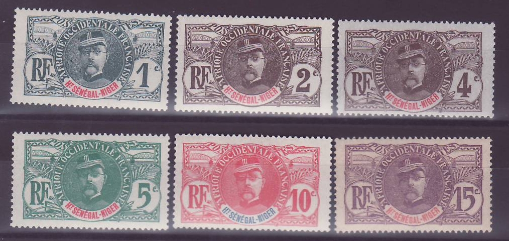 Haut Senegal et Niger Serie Palmiers 1 a 17 ** Neuve sans charniere TTB