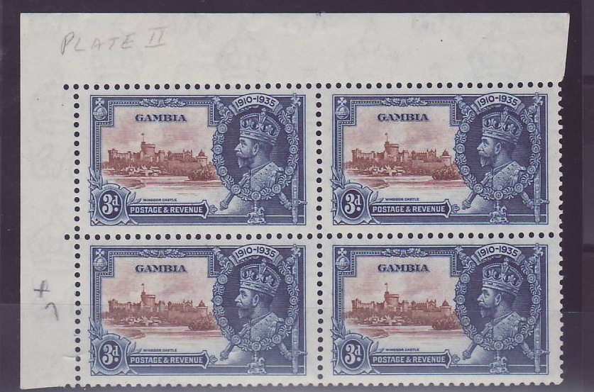 Gambia Gambie KGV Silver Jubilee 3 deep blue & scarlet u/m ** block of 4 VARIETY Extra Flgastaff SG 144b