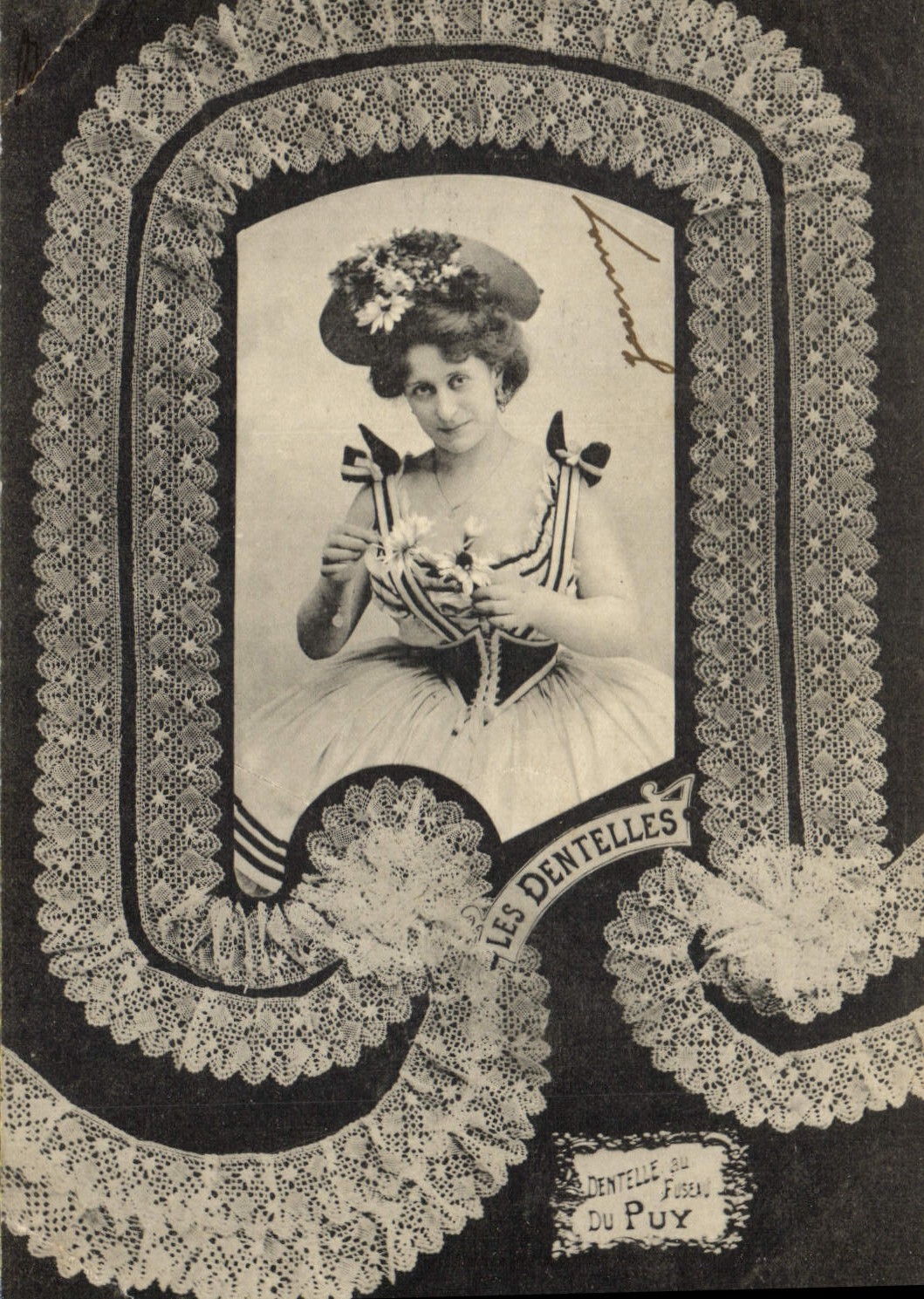 CPA Dentelle Dentelliere Le Puy 