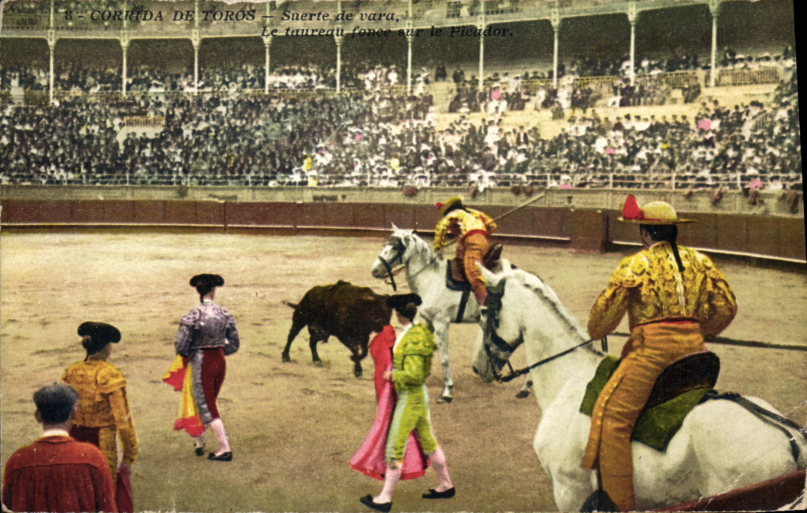 CPA Corrida Course de taureaux Suerte de vara 