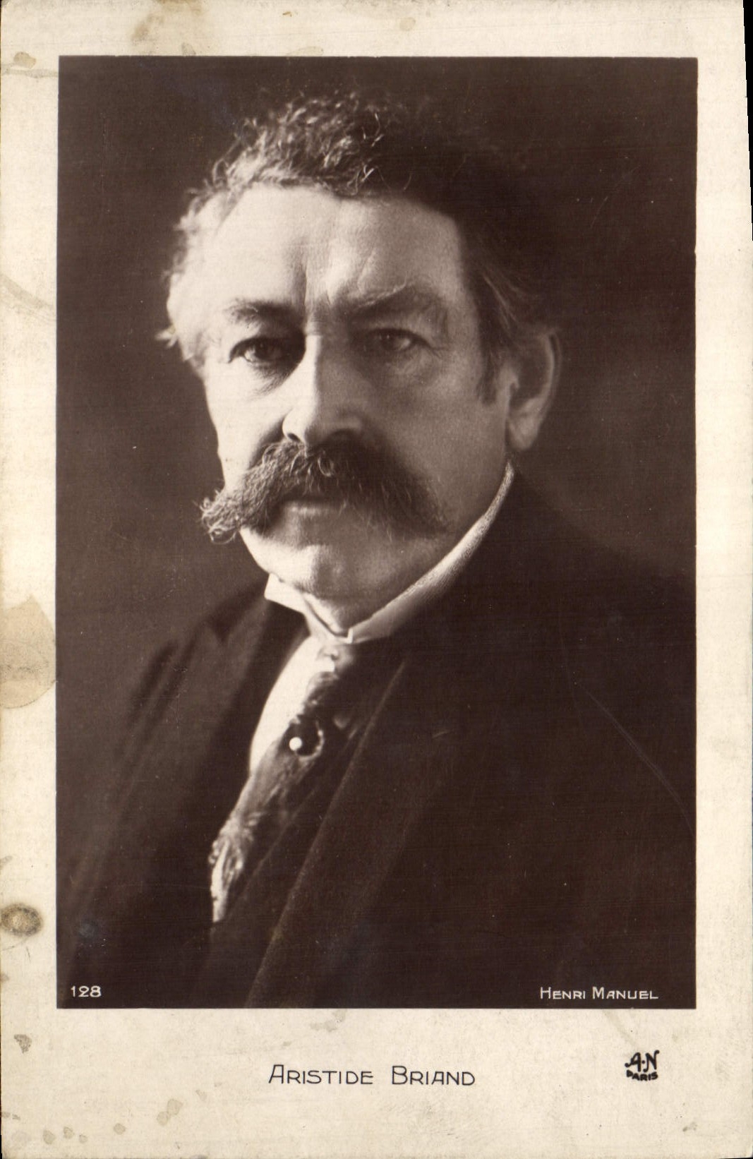 Vintage Postcard Aristide Briand