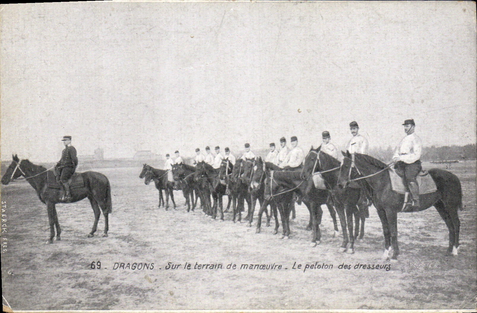 Postal Caballo Equitación Hípica Dragones in situ de maniobra el grupo de los ajustador