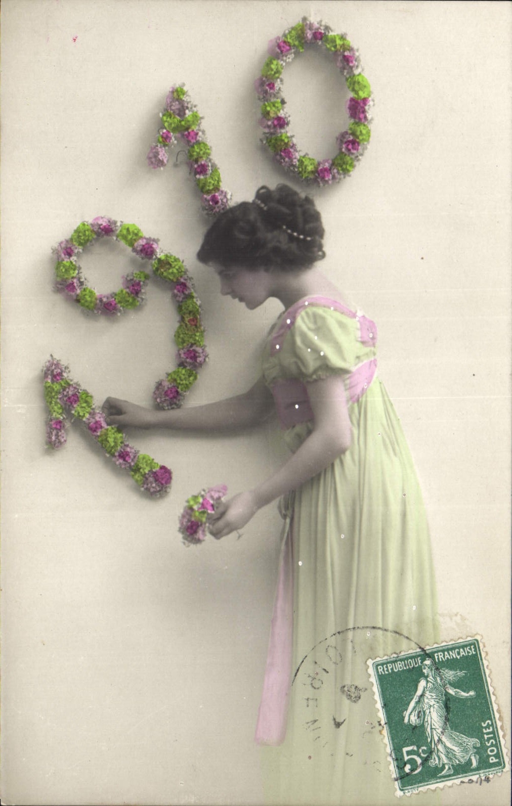 CPA Fantaisie Fleurs Annee 1910 Femme 