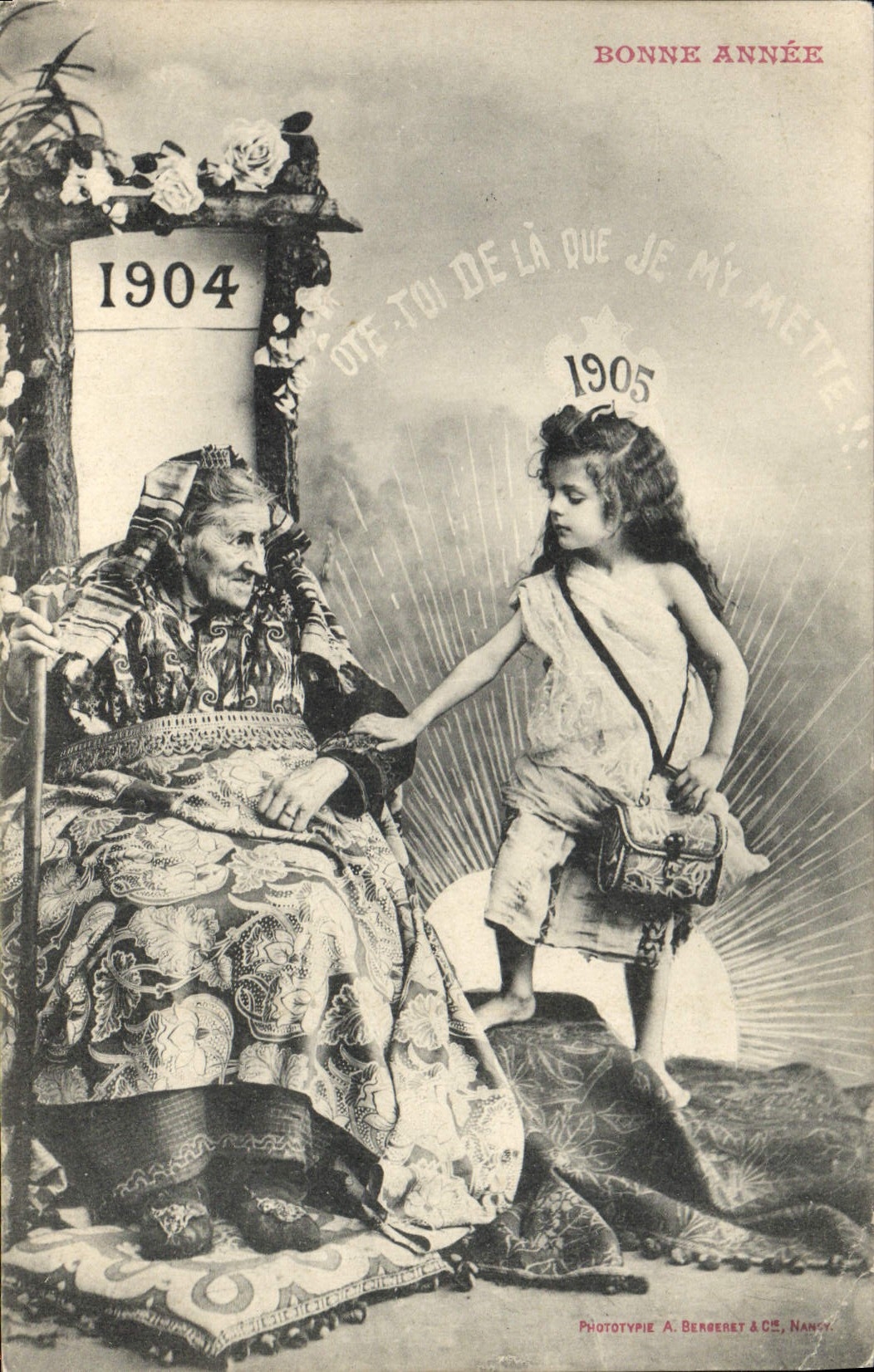 CPA Fantaisie Fleurs Annee 1904 1905 Femme Enfant 