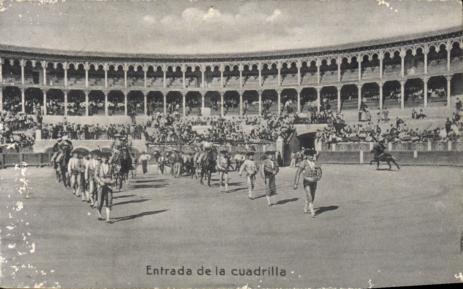 Postal Corrida Curso de toros Entrada del cuadrilla