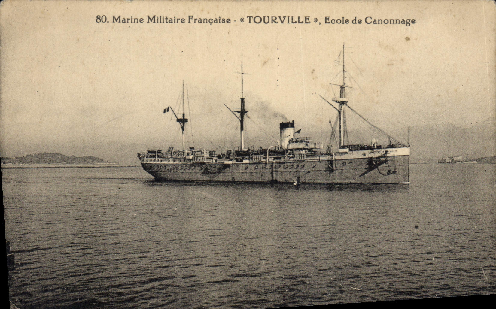 CPA Bateau de Guerre Tourville Ecole de canonnage 