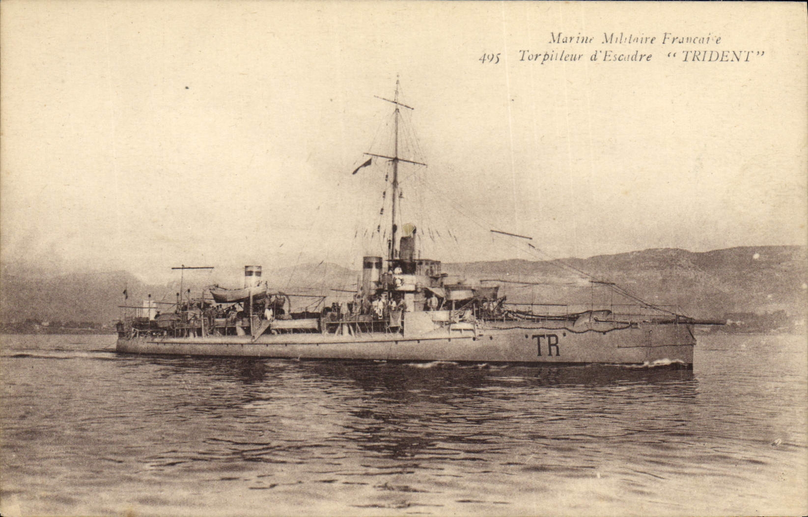 CPA Bateau de Guerre Torpilleur d'escadre Trident 