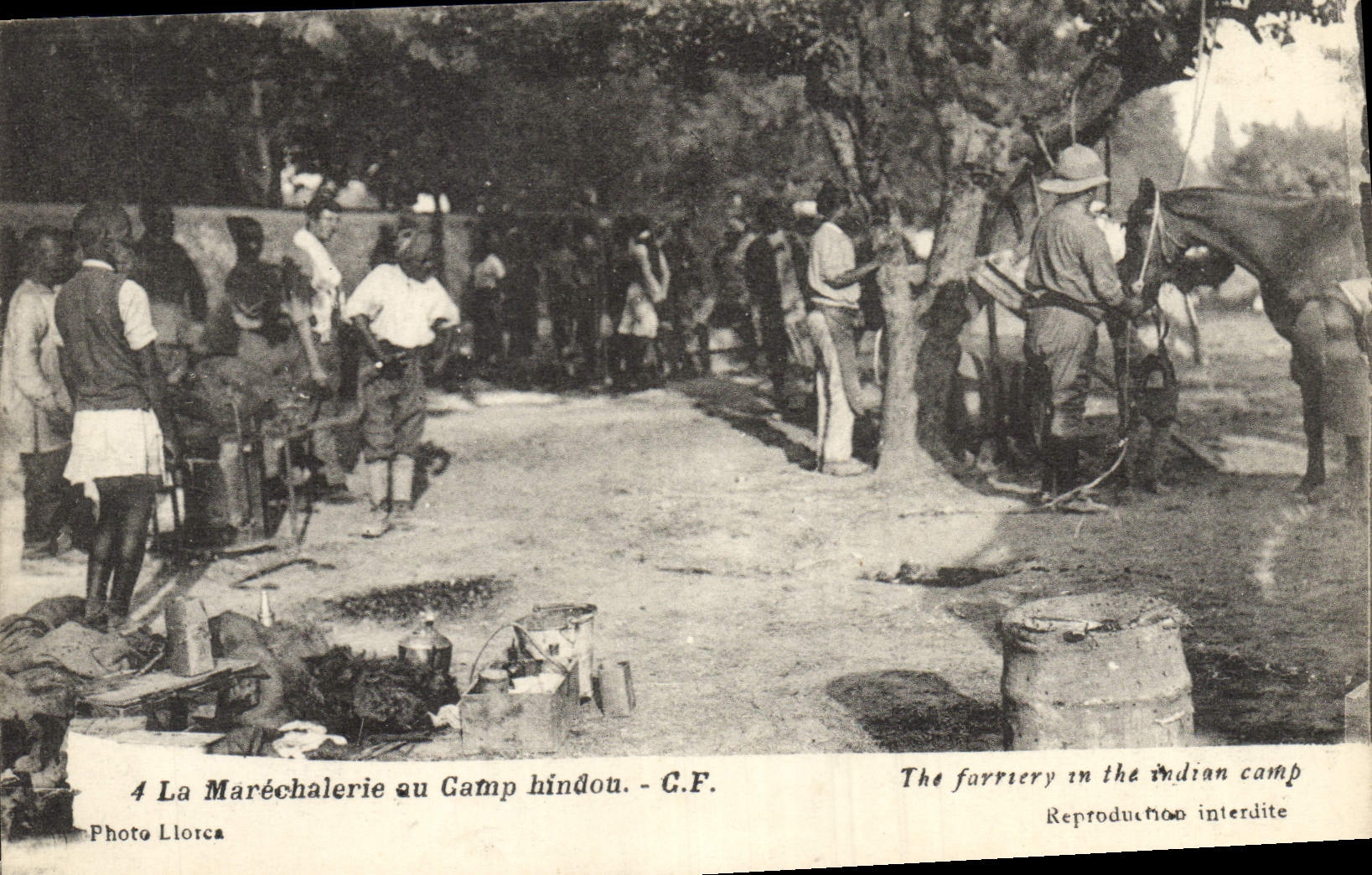 CPA Cheval Hippisme Equitation La Marechalerie au Camp Hindou Militaria 