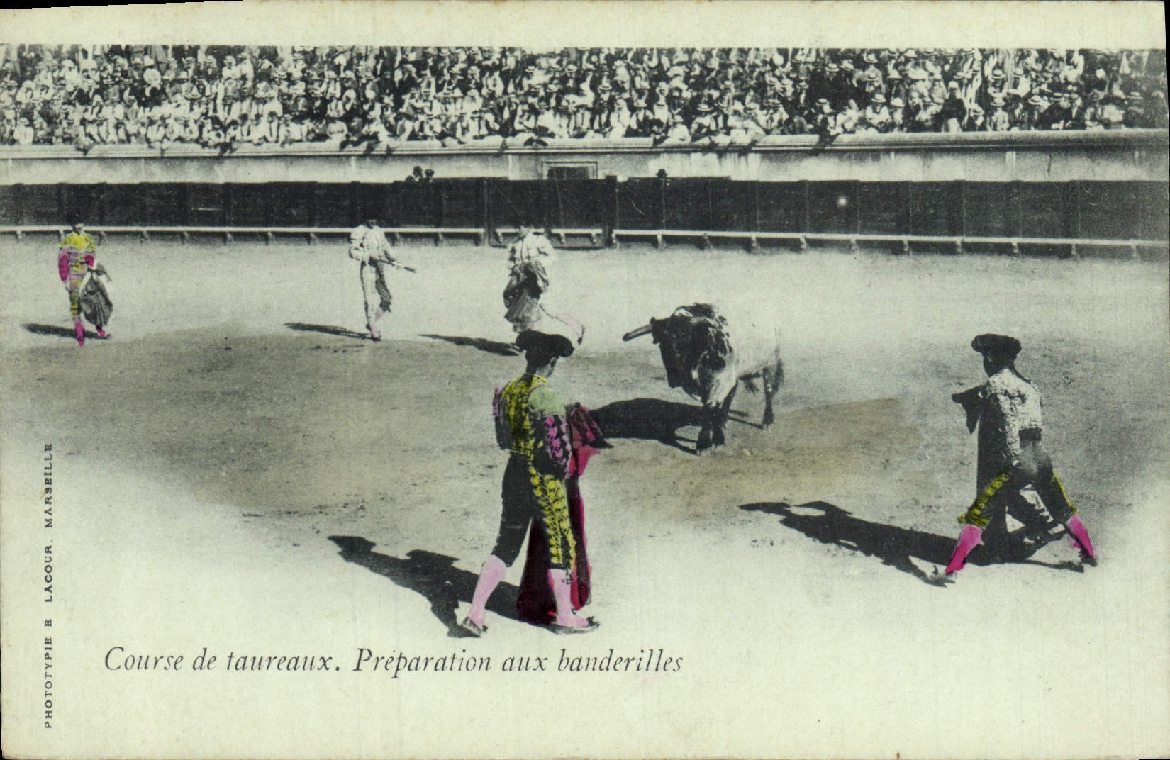 CPA Corrida Course de taureaux Preparation aux banderilles