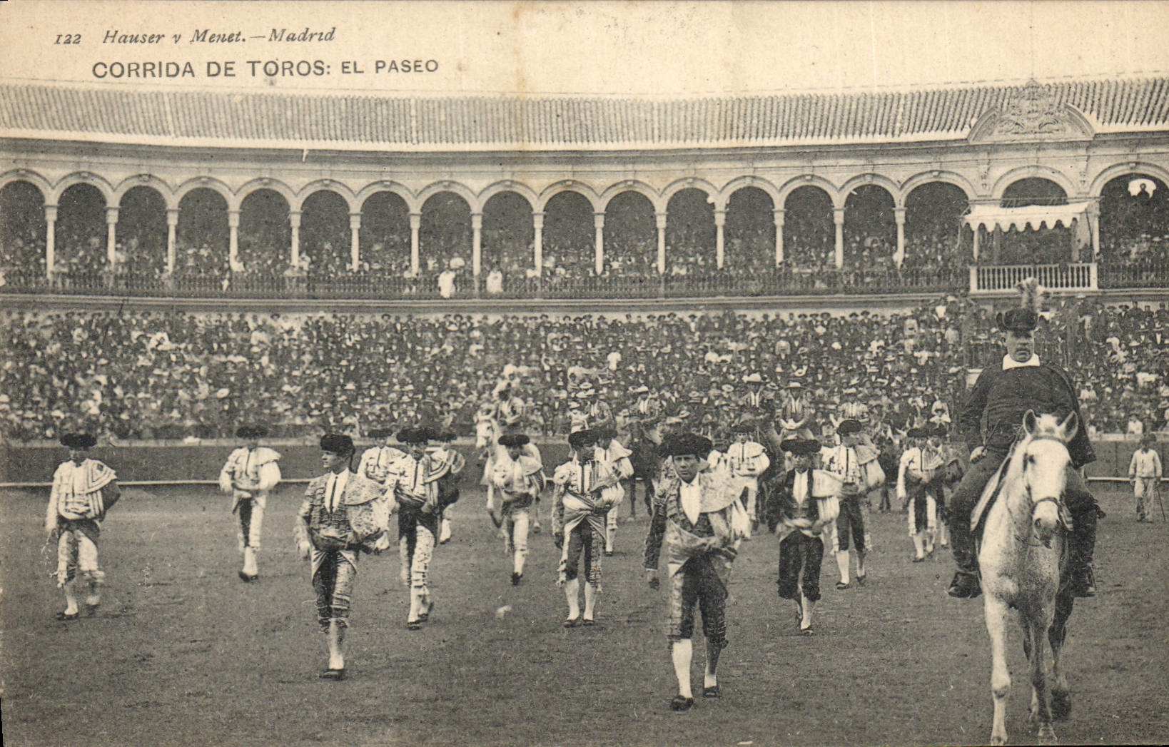 CPA Corrida Course de taureaux El paseo 