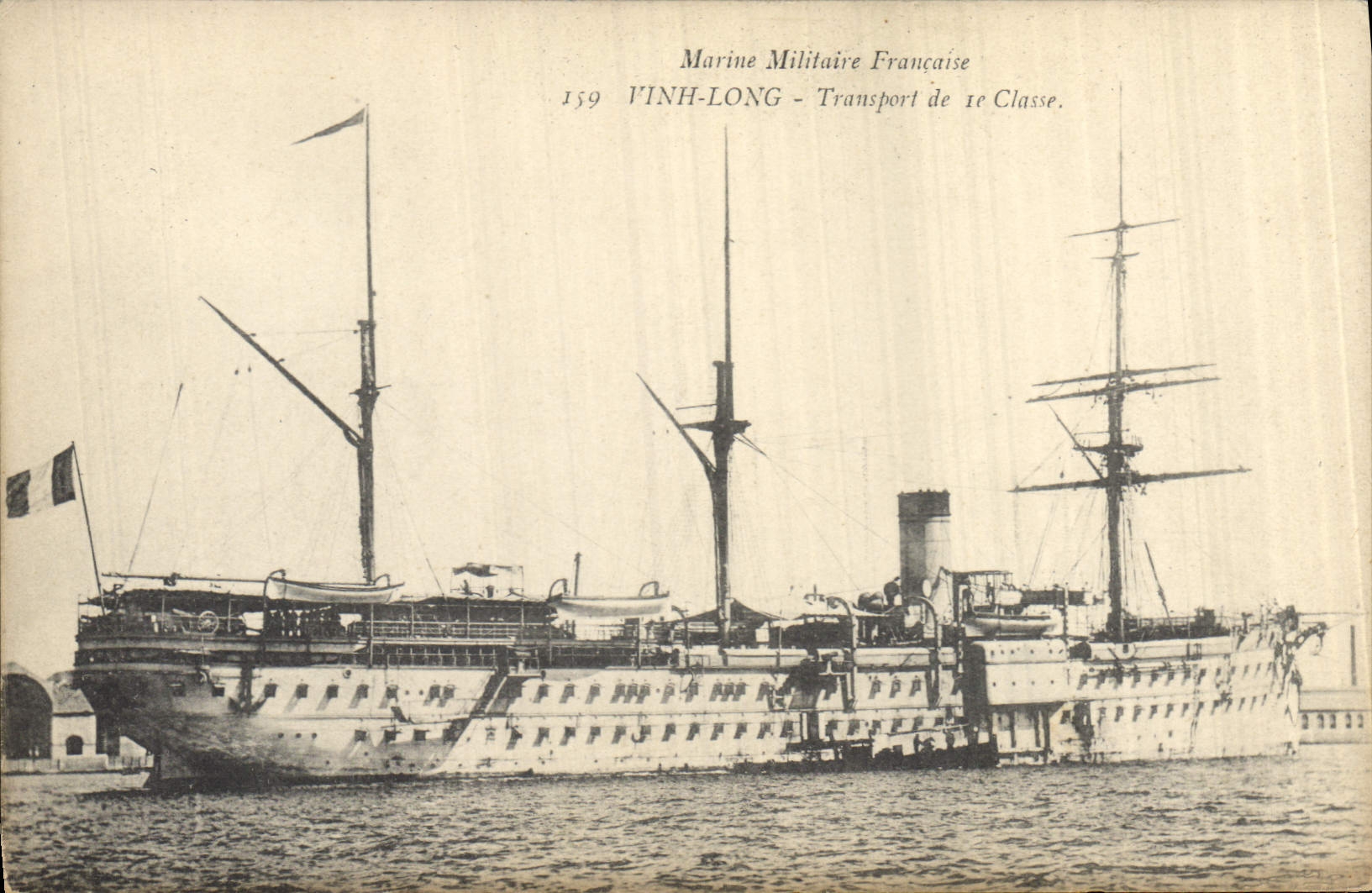 CPA Bateau de Guerre Vinh long Transport de 1er classe 