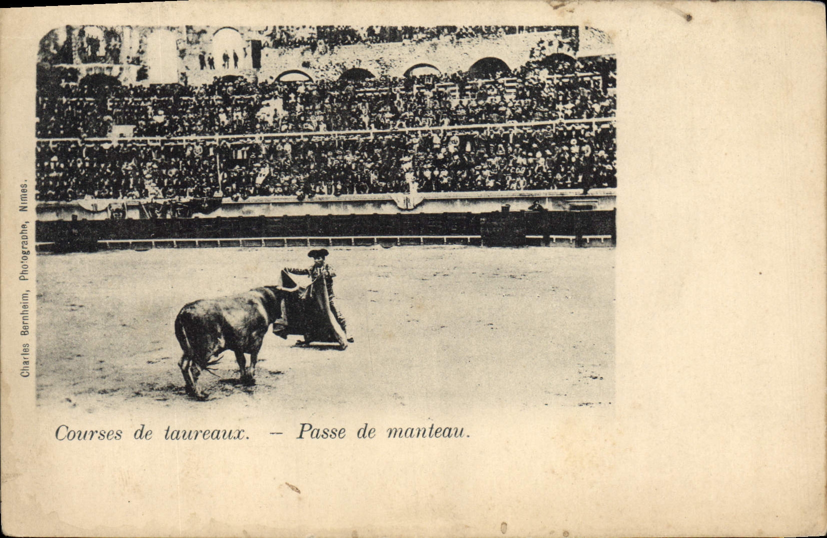CPA Corrida Course de taureaux Passe de manteau