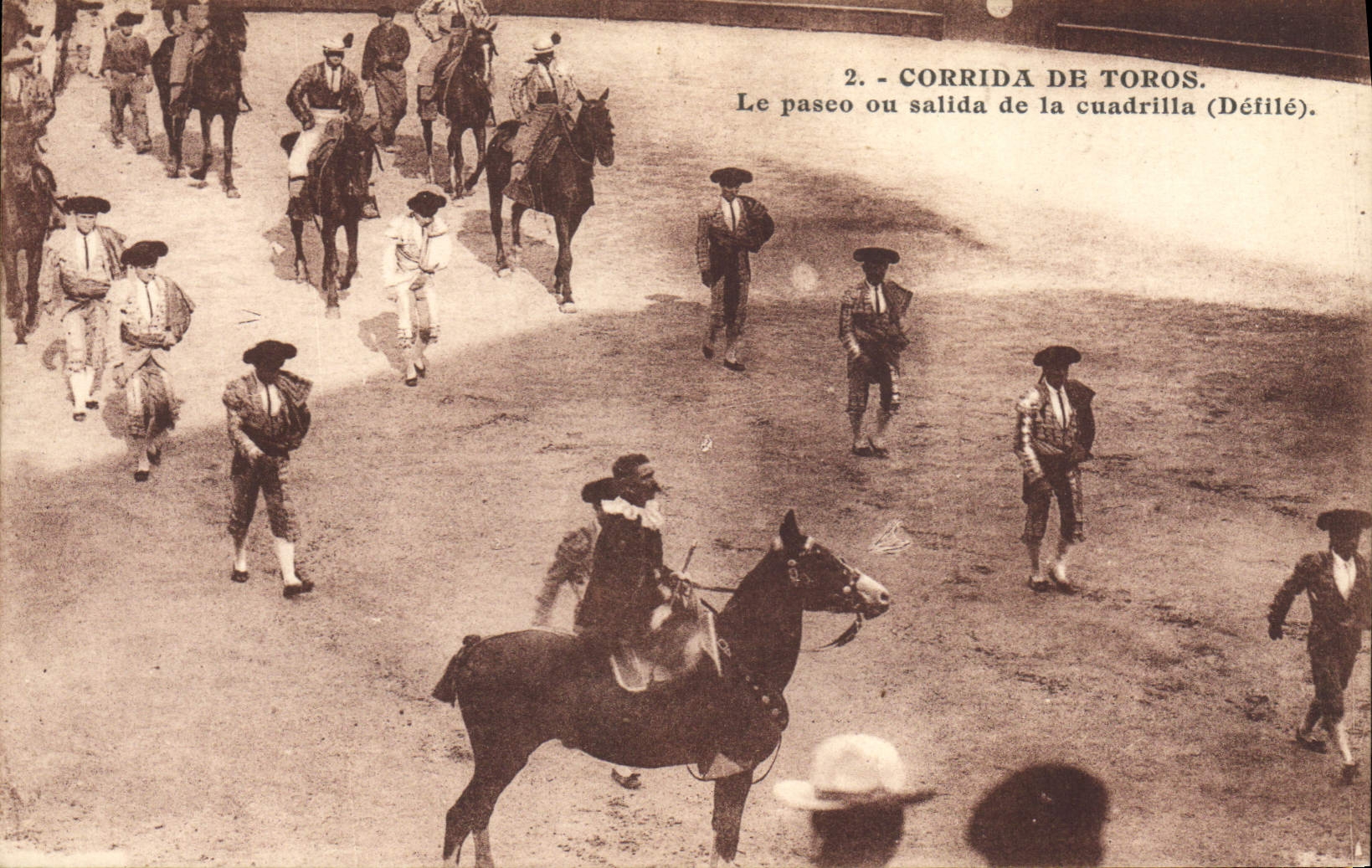 Postal Corrida Corrida de toros el paseo o salida del cuadrilla Desfile