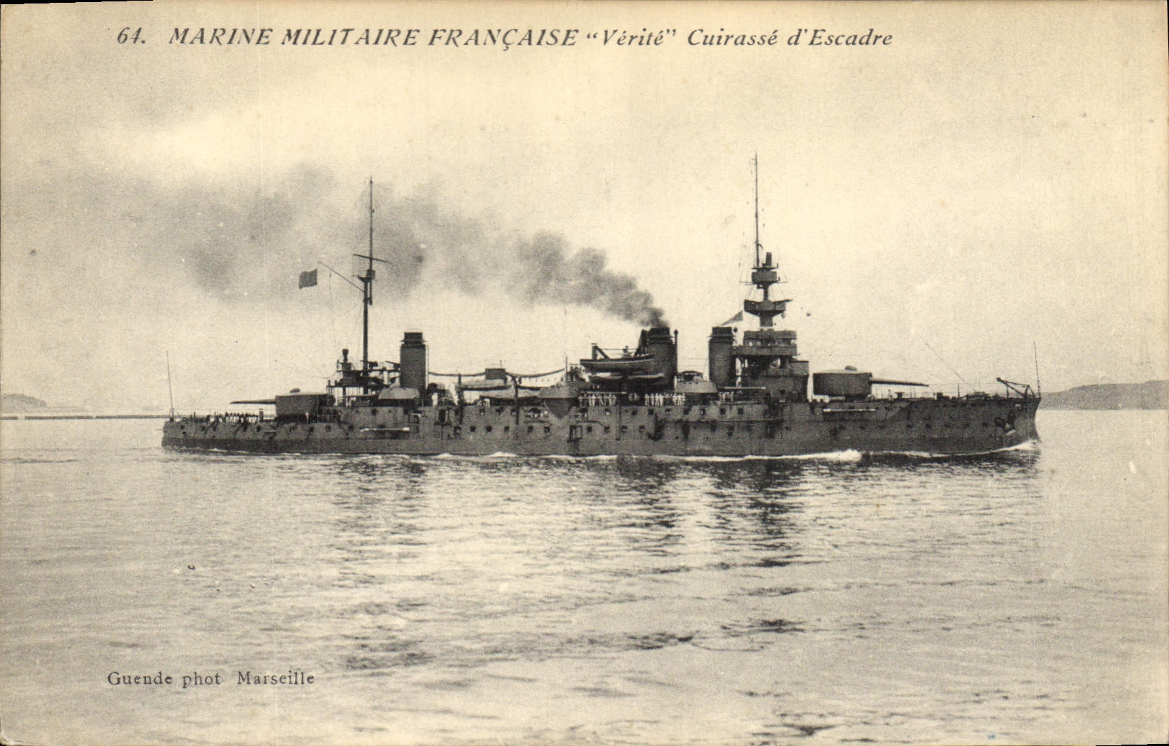 CPA Bateau de Guerre Verite Cuirasse d'escadre