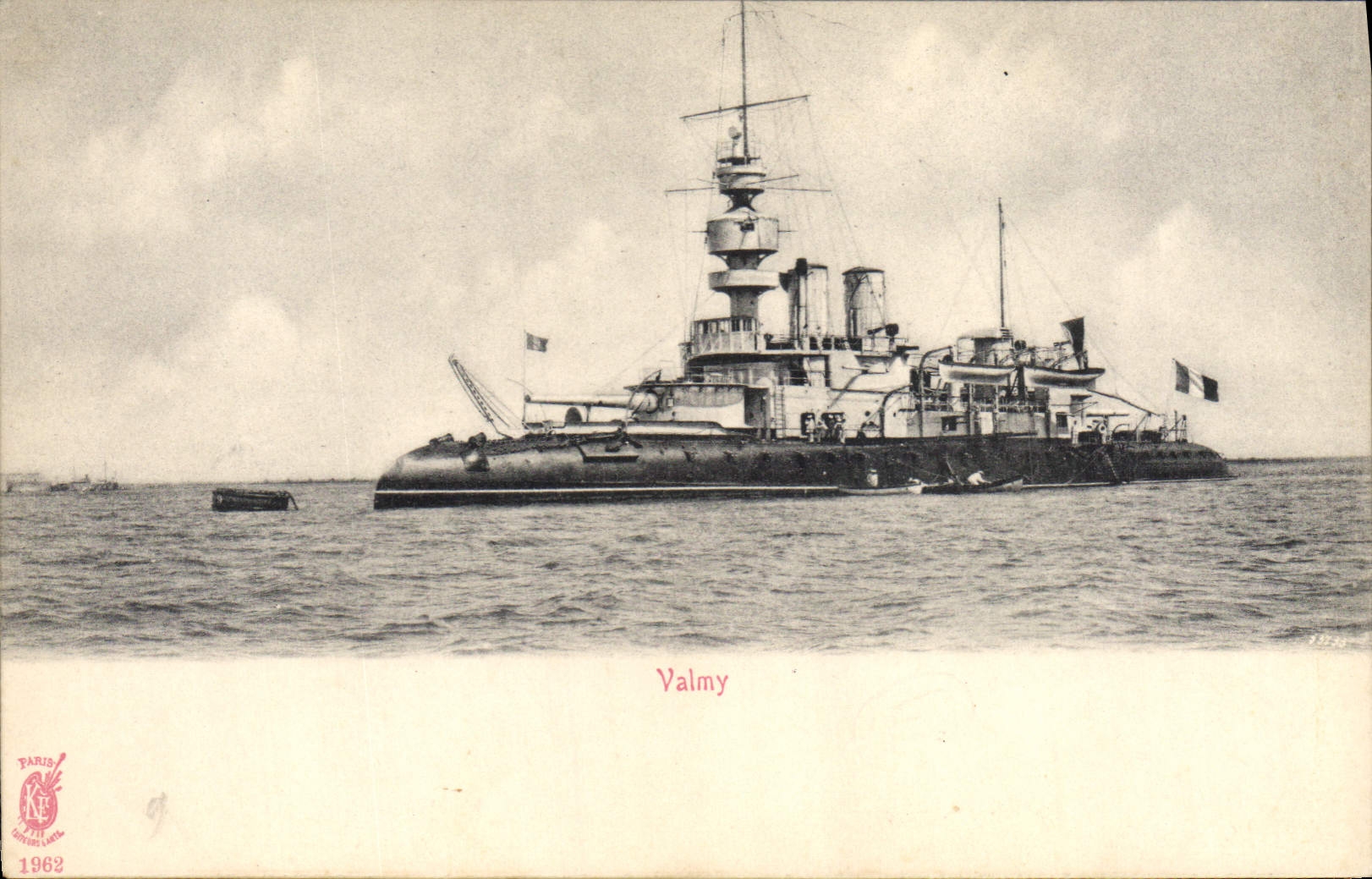 CPA Bateau de Guerre Valmy