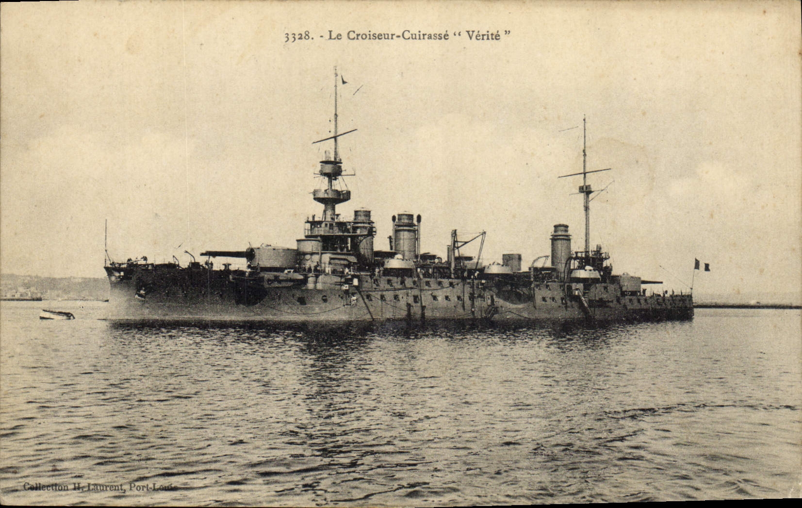 CPA Bateau de Guerre Le Croiseur Cuirasse Verite