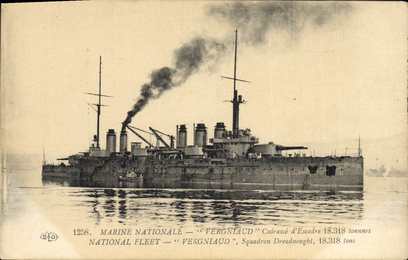 CPA Bateau de Guerre Vergniaud Cuirasse d'escadre