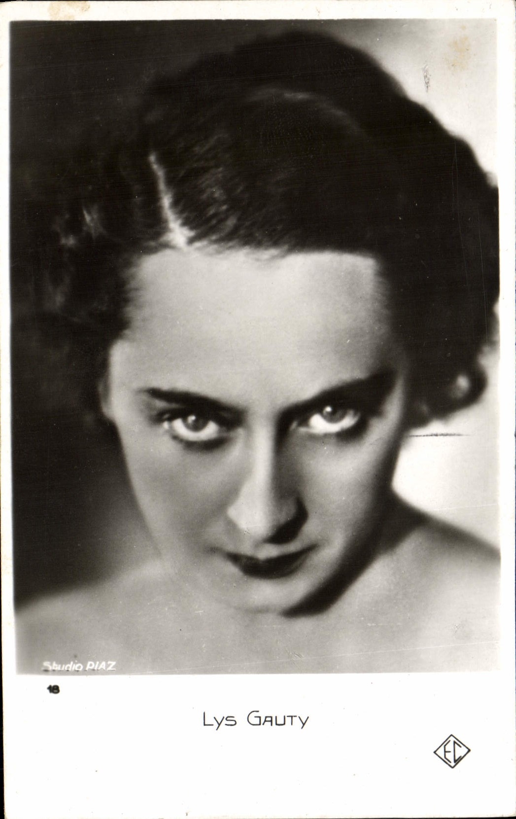 Postal Cine Lirio Gauty