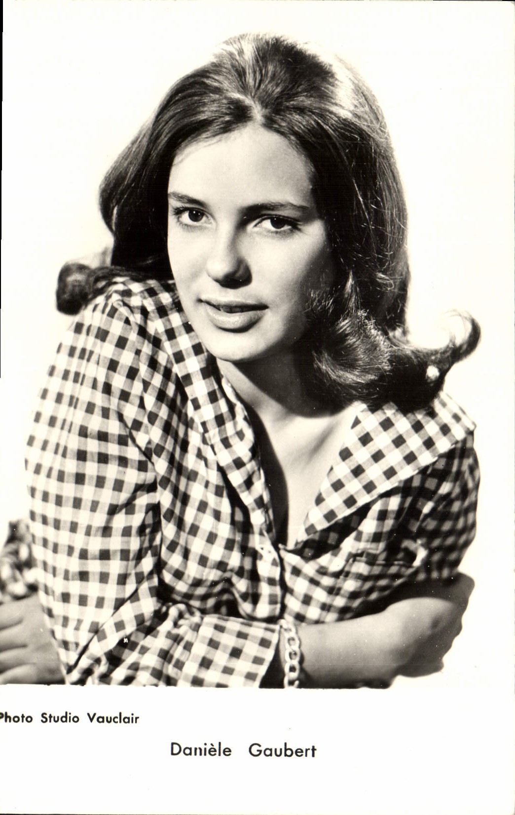 Postal Cine Daniele Gaubert