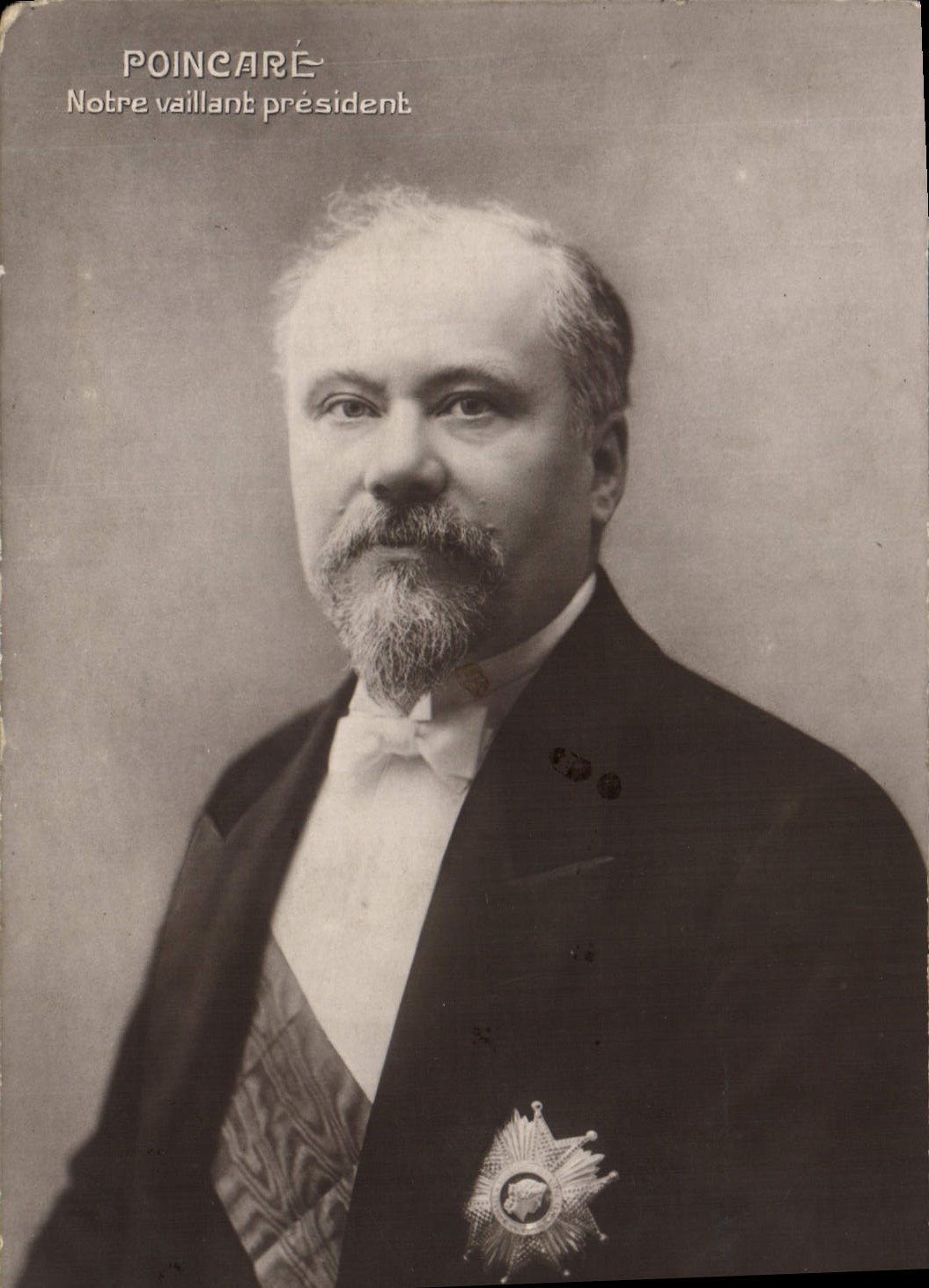 Vintage Postcard Poincare Our valiant President