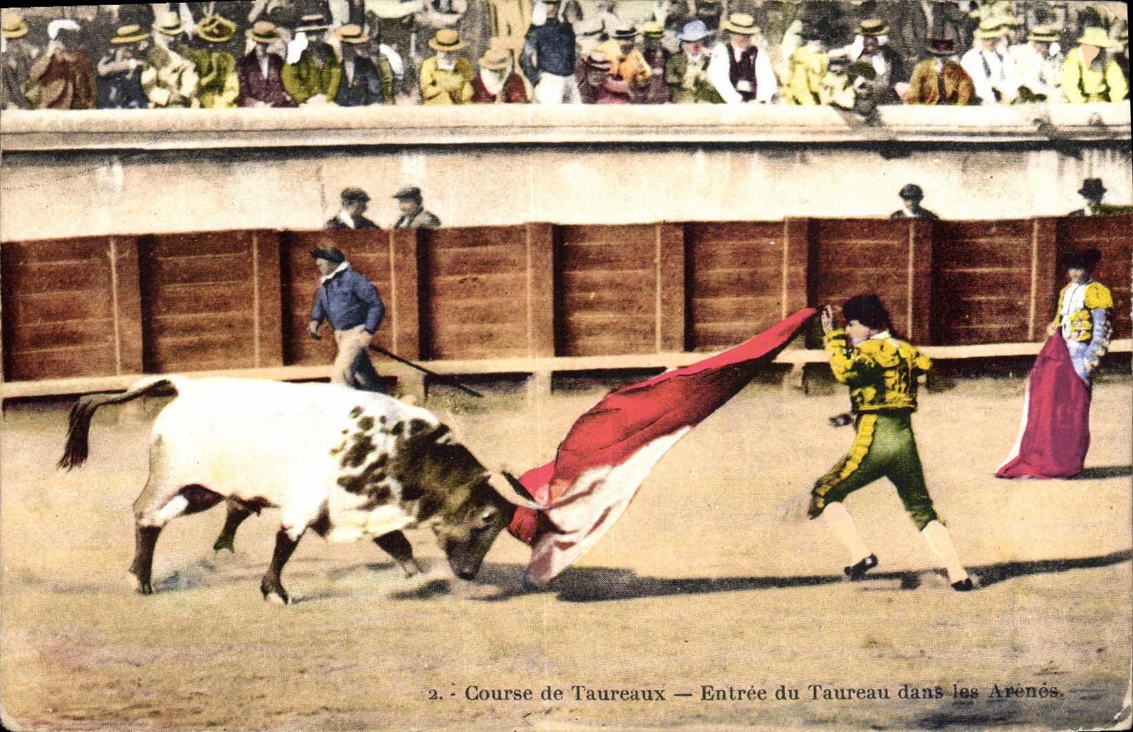 CPA Corrida Course de taureaux Entree du taureau dans les arenes