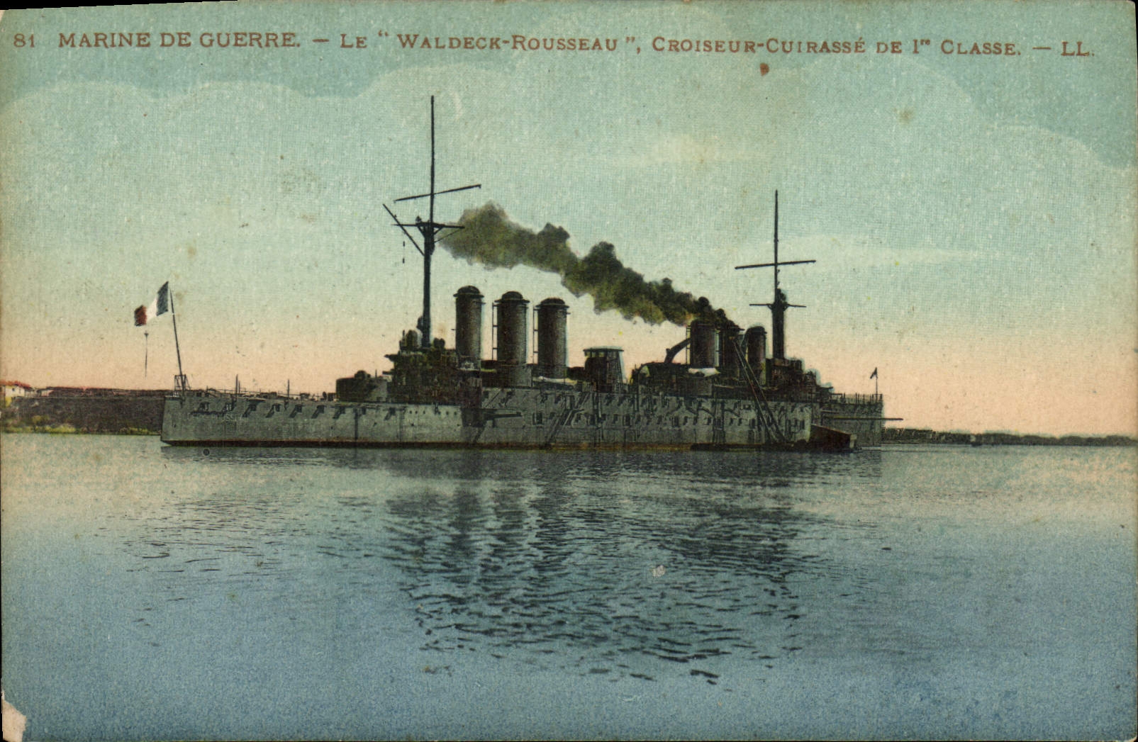 CPA Bateau de Guerre Waldeck Rousseau Croiseur Cuirasse de 1ere classe