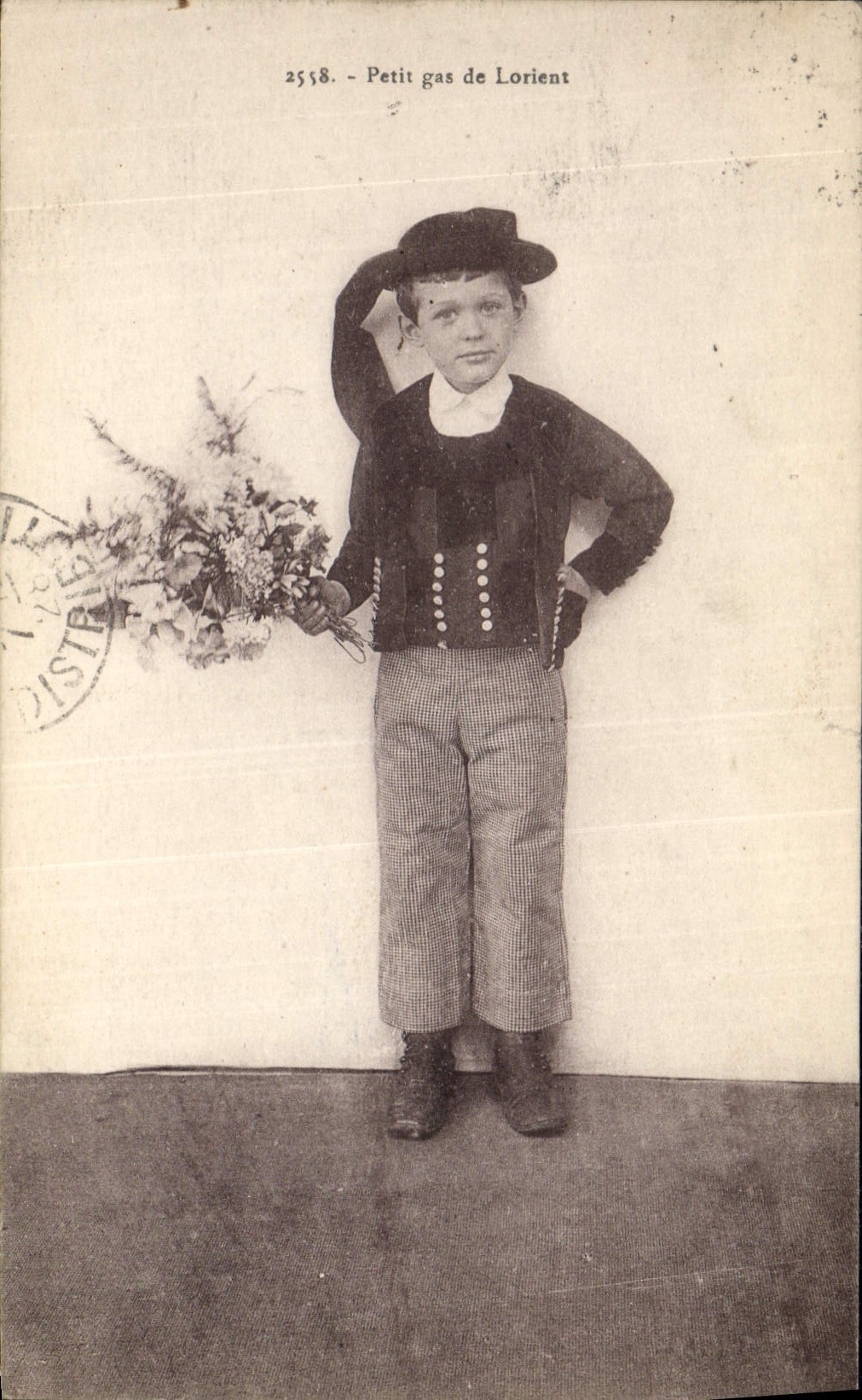 CPA Folklore Petit gars de Lorient 